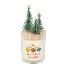 Load image into Gallery viewer, Merry and Bright Cinnamon &amp; Spice Christmas Candle with Tree
