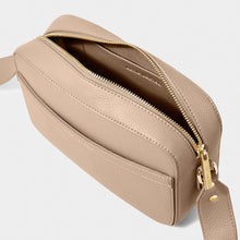 Load image into Gallery viewer, Cleo Crossbody Bag in Soft Tan