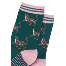 Load image into Gallery viewer, Women&#39;s Bamboo Socks - Green/Light pink, Winter Cheetah: UK 3-7 | EU 36-40 | US 5-9
