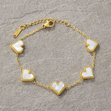 Load image into Gallery viewer, Tarnish Resistant Pearlescent Heart Bracelet