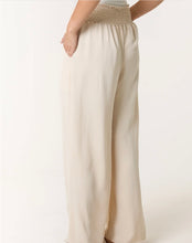 Load image into Gallery viewer, Cream Elasticated Waist Wide Leg Trouser