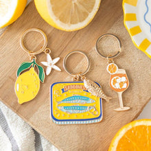 Load image into Gallery viewer, Lemon Flower Keyring
