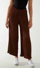 Load image into Gallery viewer, Pleated Trousers