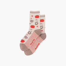 Load image into Gallery viewer, Pumpkin Spice Women's Bamboo Socks in Cream: UK 7-11 | EU 40.5-46 | US 8-12