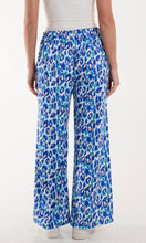 Load image into Gallery viewer, BLUE LEOPARD PRINT CULOTTE TROUSER