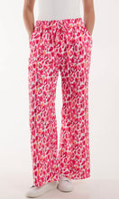 Load image into Gallery viewer, PINK LEOPARD PRINT CULOTTE TROUSER