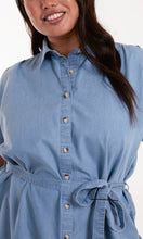 Load image into Gallery viewer, CURVE DENIM BUTTON FRONT BELTED SHIRT DRESS