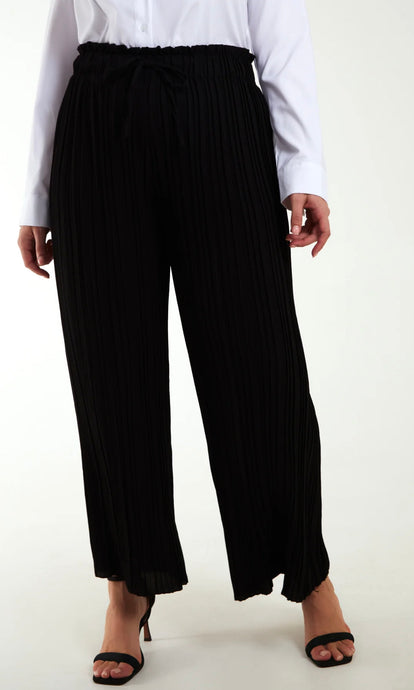 CURVE WIDE LEG PLEATED TROUSERS