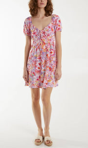 PINK SWEETHEART NECKLINE FLORAL STRETCH MINI DRESS