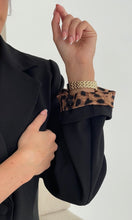 Load image into Gallery viewer, Stevie Classic Fitted Blazer Black