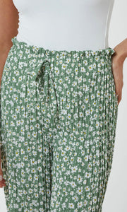 SAGE GREEN DAISY PRINT WIDE LEG CULOTTES