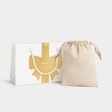 Load image into Gallery viewer, &#39;Daughter&#39; Waterproof Gold Charm Bracelet