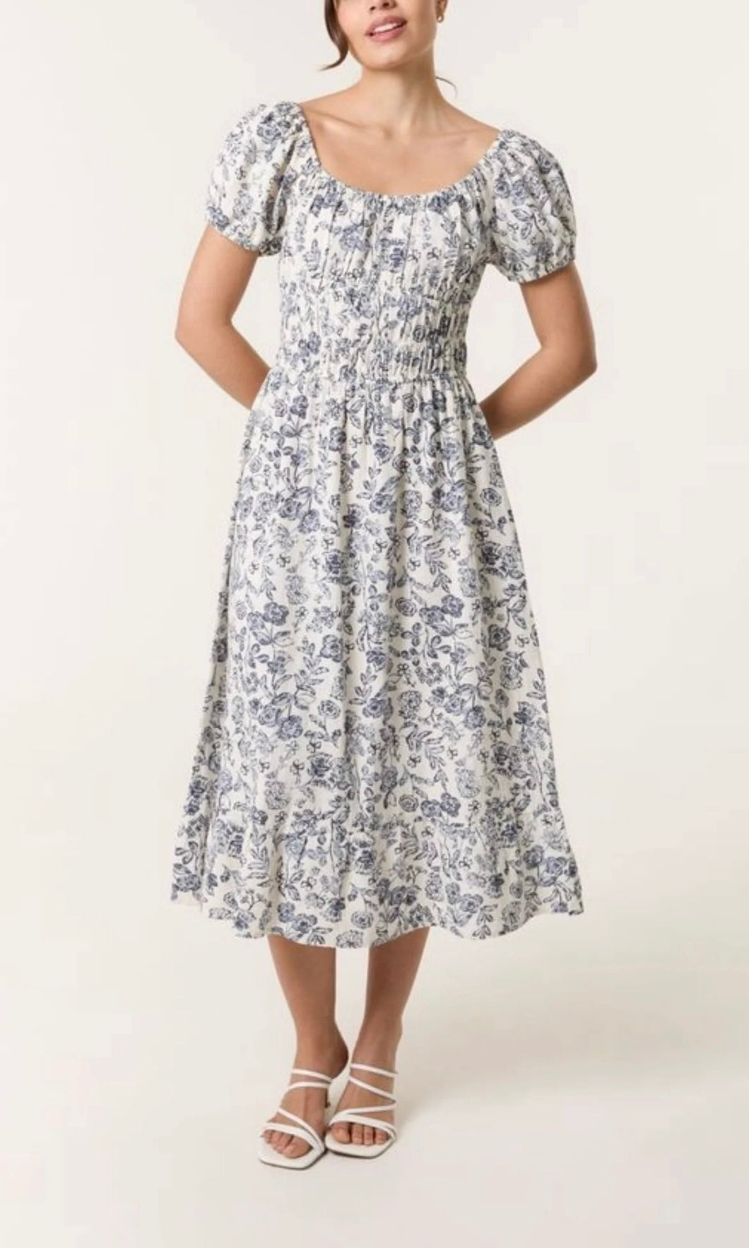 BLUE AND WHITE VINTAGE FLORAL PUFF SLEEVE MIDI DRESS