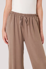 Load image into Gallery viewer, MOCHA DRAWSTRING WIDE LEG TROUSER