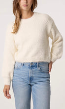 Load image into Gallery viewer, CREAM SOFT KNIT ROUND NECK JUMPER