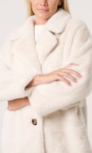 Load image into Gallery viewer, CREAM LONGLINE FAUX FUR BUTTON COAT