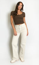Load image into Gallery viewer, Cream Four Way Stretch Jeans