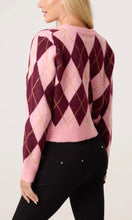 Load image into Gallery viewer, PINK AND BURGUNDY ARGYLE ROUND NECK KNIT CARDIGAN