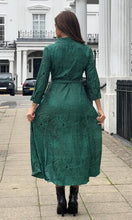 Load image into Gallery viewer, Angela Long Sleeve Maxi Shirt Dress Green Animal
