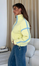 Load image into Gallery viewer, Lulu Contrast Binding Full Zip Fleece Lemon