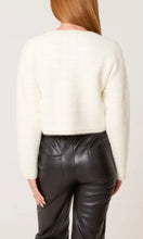 Load image into Gallery viewer, PEARL BUTTON CHECK KNIT CARDIGAN