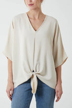 Load image into Gallery viewer, V-Neck Tie Hem Tops