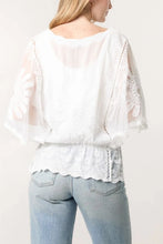 Load image into Gallery viewer, Sunflower Lace Top