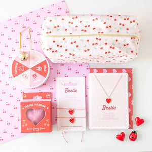 Bestie Enamel Heart Necklace Valentine's Day Greeting Card