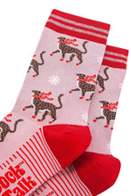 Load image into Gallery viewer, Women&#39;s Bamboo Socks - Pink/Red, Winter Cheetah: UK 3-7 | EU 36-40 | US 5-9
