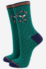 Load image into Gallery viewer, Women&#39;s Bee and Floral Wreath Bamboo Socks: UK 3-7 | EU 36-40 | US 4-8 | US 4-8