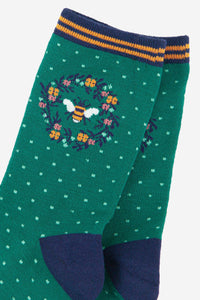 Women's Bee and Floral Wreath Bamboo Socks: UK 3-7 | EU 36-40 | US 4-8 | US 4-8