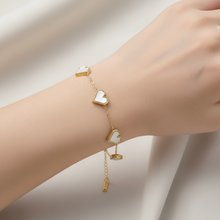 Load image into Gallery viewer, Tarnish Resistant Pearlescent Heart Bracelet