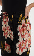 Load image into Gallery viewer, Floral Print Pleated Trousers