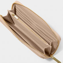 Load image into Gallery viewer, Cleo Purse in Soft Tan