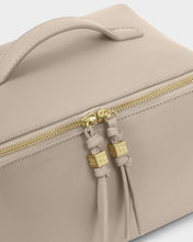 Load image into Gallery viewer, Soho Large Makeup &amp; Wash Bag in Oyster