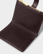 Load image into Gallery viewer, Chocolate Leopard Suedette Twist Lock Purse
