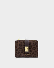 Load image into Gallery viewer, Chocolate Leopard Suedette Twist Lock Purse