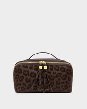 Load image into Gallery viewer, Leopard Soho Medium Makeup &amp; Wash Bag