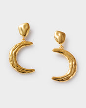 Load image into Gallery viewer, Moon Waterproof Gold Earrings