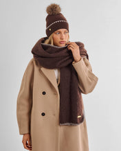 Load image into Gallery viewer, Chocolate Whipstich Scarf