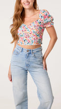 Load image into Gallery viewer, Ditsy Floral Crop Top