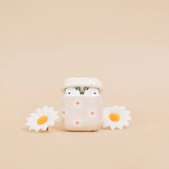 Airpods Case - Neutral Daisies