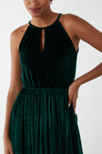 Load image into Gallery viewer, Pleated Green Velvet Dress