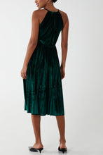 Load image into Gallery viewer, Pleated Green Velvet Dress