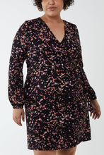Load image into Gallery viewer, Curve Abstract Floral Buckle Front Wrap Dress