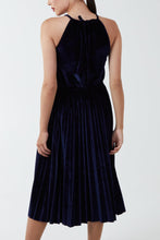 Load image into Gallery viewer, Pleated Navy Velvet Dress