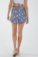 Load image into Gallery viewer, Floral Pleated Tie Shorts