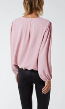 Load image into Gallery viewer, Pink Pleated Neck Bubble Hem Blouse